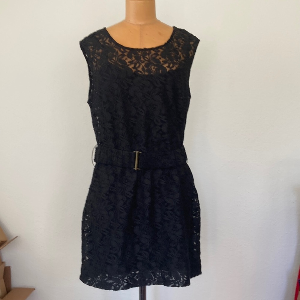 Black Lace overlay belted waist mini dress size medium